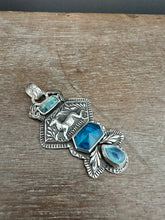 Load image into Gallery viewer, Ice Blue Deer