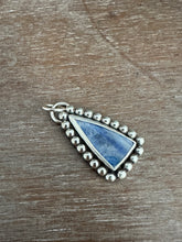 Load image into Gallery viewer, Small Kyanite beaded window