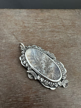 Load image into Gallery viewer, Dendritic agate elaborate pendant