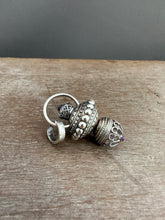 Load image into Gallery viewer, Vintage crystal pendant