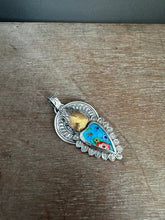 Load image into Gallery viewer, Millefiori Sacred Heart pendant