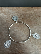 Load image into Gallery viewer, Sterling silver Jingle bangle with Peruvian opal