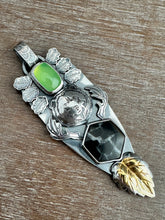 Load image into Gallery viewer, Forest Bear Pendant