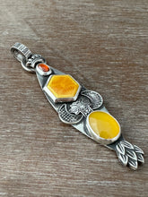 Load image into Gallery viewer, Bee and moons pendant