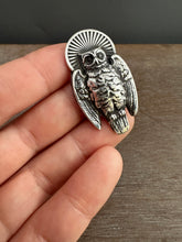 Load image into Gallery viewer, Sterling silver owl pendant/brooch