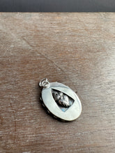 Load image into Gallery viewer, Miraculous Medal with a sacred heart on the back