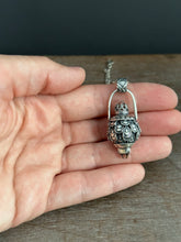 Load image into Gallery viewer, Vintage crystal dragon egg medallion