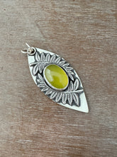 Load image into Gallery viewer, Fern and Vesuvianite pendant