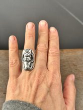 Load image into Gallery viewer, Cat ring size 7.5