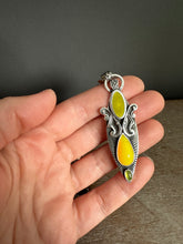Load image into Gallery viewer, Rare yellow rosarita and enamel pendant