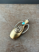 Load image into Gallery viewer, Vessel with Dragon and Amazonite