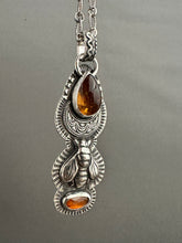 Load image into Gallery viewer, Moon Honey Bee Medallion