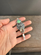 Load image into Gallery viewer, Green amethyst bird medallion