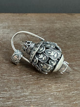 Load image into Gallery viewer, Vintage crystal dragon egg medallion