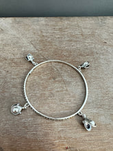 Load image into Gallery viewer, Sterling silver patterned Jingle bangle