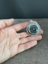 Load image into Gallery viewer, Eclipse