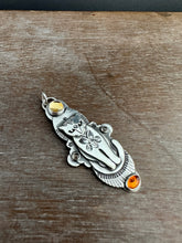 Load image into Gallery viewer, Jewel Cat -The calico-