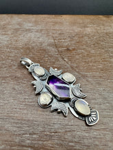Load image into Gallery viewer, Melody Stone and Moonstones Pendant