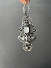 Load image into Gallery viewer, Moonstone bird medallion