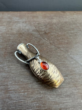 Load image into Gallery viewer, Amphora Pendant 5