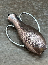 Load image into Gallery viewer, Amphora Pendant with etched bird drawing and bronze bird