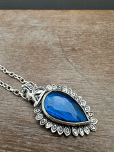 Load image into Gallery viewer, Labradorite Griffin medallion