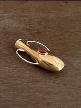 Load image into Gallery viewer, Amphora Pendant 2