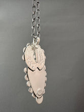 Load image into Gallery viewer, Roserita and Aventurine sacred heart pendant
