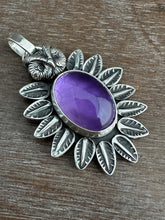 Load image into Gallery viewer, Amethyst Owl