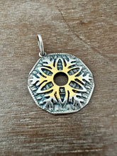 Load image into Gallery viewer, Single Snowflake with Gold