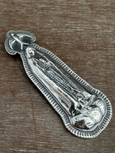 Load image into Gallery viewer, Our Lady of Fatima Sacred Heart pendant