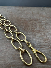 Load image into Gallery viewer, Large Oval link Brass chain