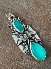 Load image into Gallery viewer, Amazonite and enamel bird medallion