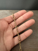 Load image into Gallery viewer, Unique Brass Twist Chain