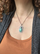 Load image into Gallery viewer, Amphora Pendant