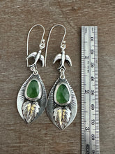 Load image into Gallery viewer, Serpentine and Leaves earrings