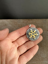 Load image into Gallery viewer, Single Snowflake with Gold