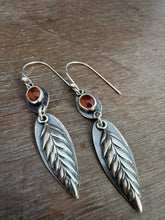 Load image into Gallery viewer, Garnet Leaf earrings