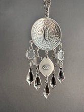 Load image into Gallery viewer, Shield of light