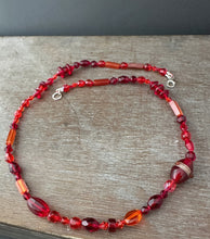 Load image into Gallery viewer, Vintage glass bead silk knotted necklace in reds