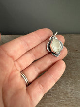 Load image into Gallery viewer, Quartz charm