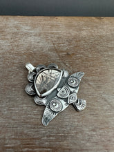 Load image into Gallery viewer, Hawk and Rutilated quartz