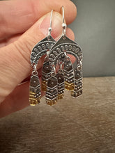 Load image into Gallery viewer, Small Patterned dangle earrings