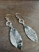 Load image into Gallery viewer, Leaf earrings