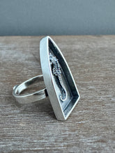 Load image into Gallery viewer, Seahorse ring (8)