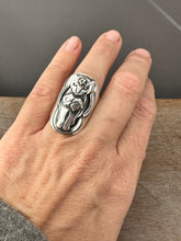 Load image into Gallery viewer, Cat ring size 7.5