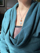 Load image into Gallery viewer, Montana Agate and Garnet Bee pendant