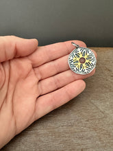 Load image into Gallery viewer, Single Snowflake with Gold