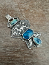 Load image into Gallery viewer, Ice Blue Deer