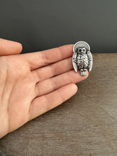 Load image into Gallery viewer, Sterling silver owl pendant/brooch